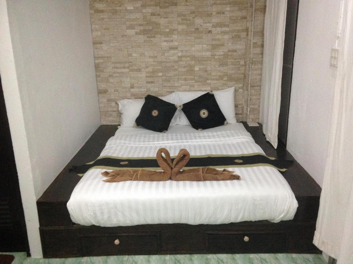 Baan Sawainam Bed & Breakfast Koh Tao Exterior photo